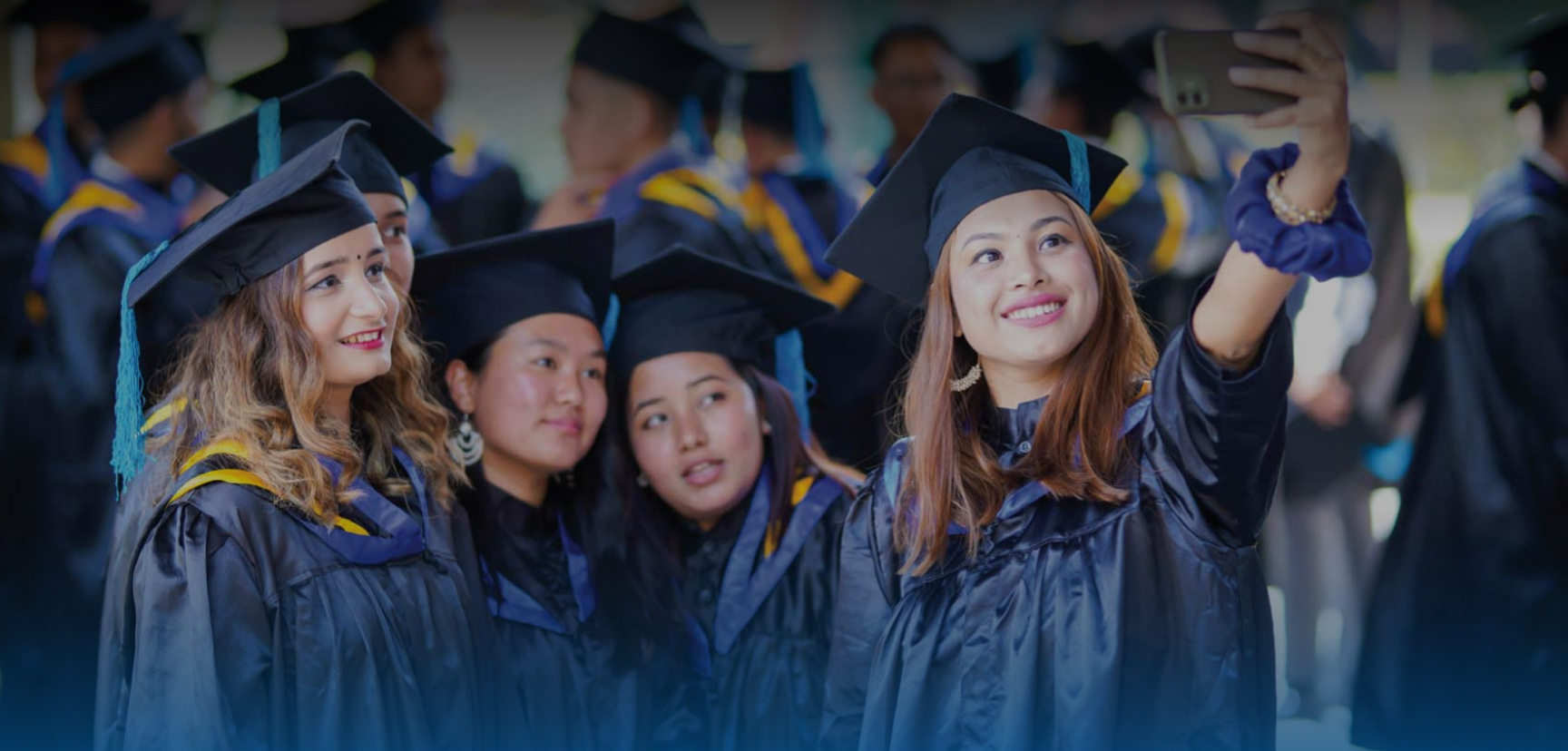 group selfie on graudation day